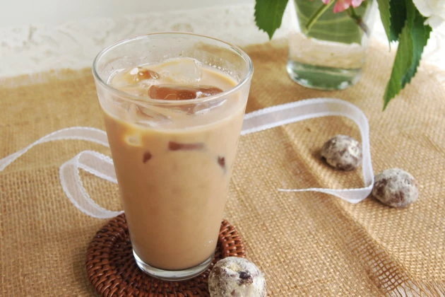 アイス黒糖ミルクティーの作り方