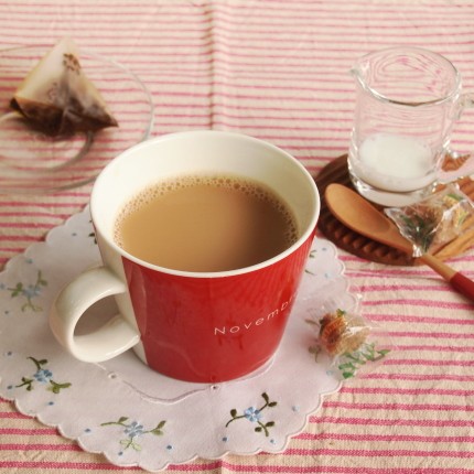 ミルクを加え完成