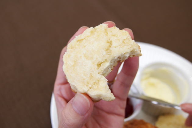 スコーンの食べ方