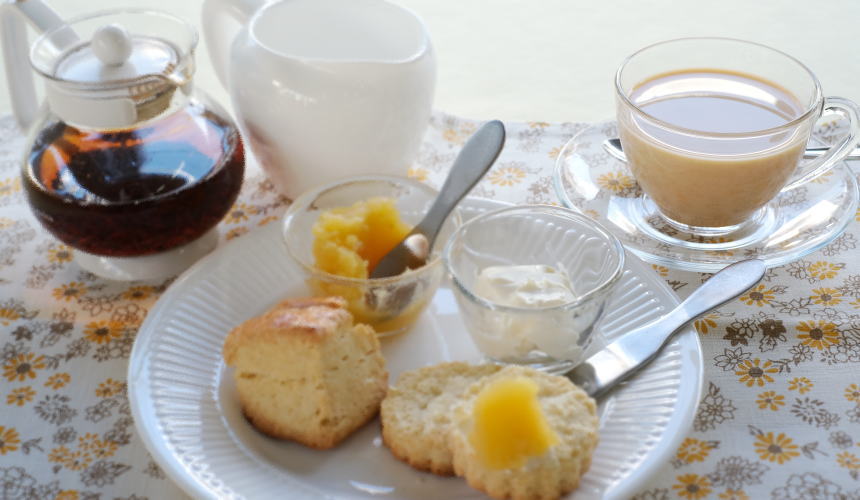 ミルクティーのミルクは、温めるか？or温めないか？