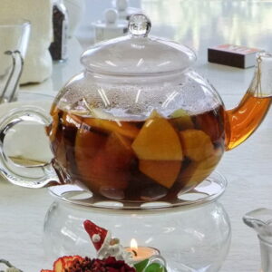 “温かいフルーツジュースのような”フルーツティーの作り方