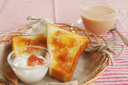 バラ香るトースト