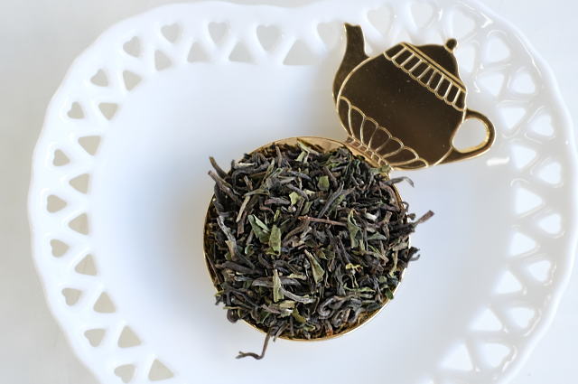 フルリーフの茶葉