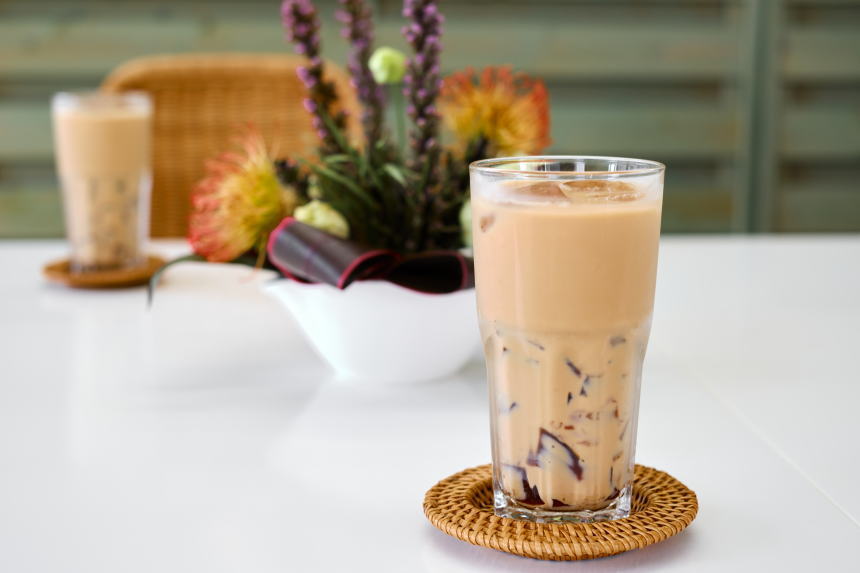 紅茶ゼリー in ミルクティー