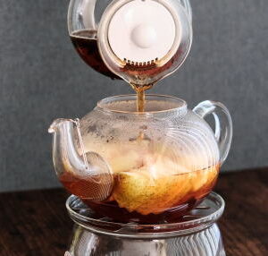 アップルティーの作り方・part1「ジャンピングティーポット500ml×ガラス製ティーポット300cc」で作るレシピ