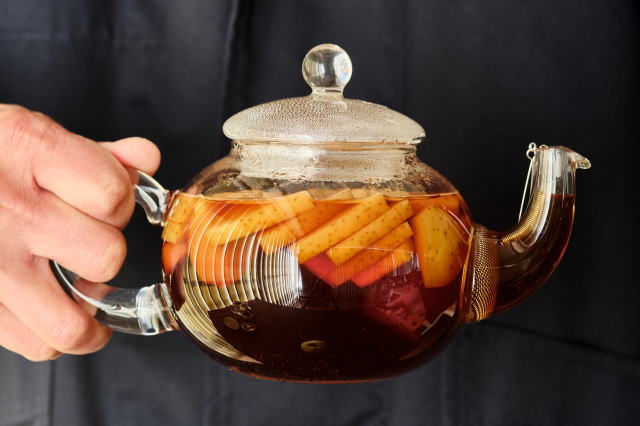 ジャンピングティーポット500mlで作るフレッシュアップルティーの作り方