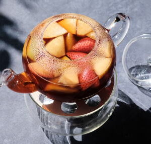 カットフルーツで手軽なフルーツティー