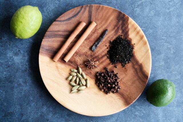 コーラシロップの材料