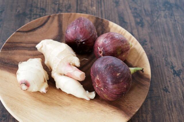 旬のイチジクと新生姜