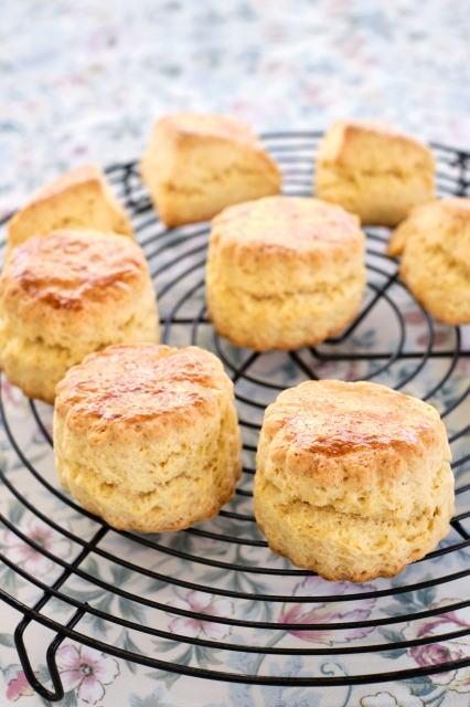 スコーン１番生地と２番生地