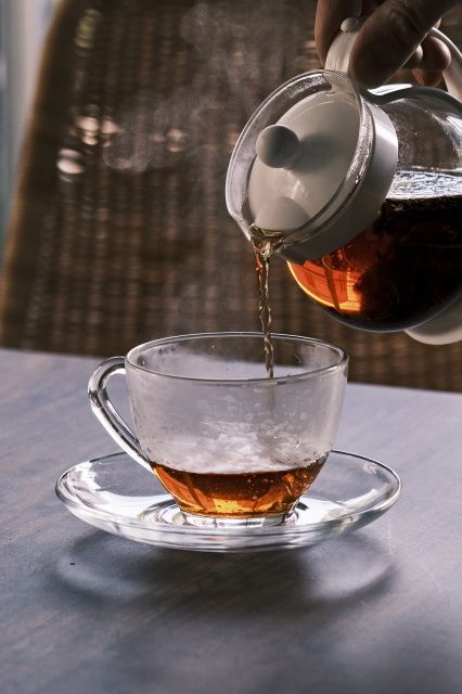 紅茶は沸騰したての熱湯でいれる