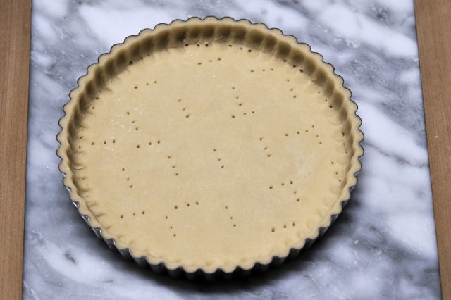 シンプルなタルト生地の作り方